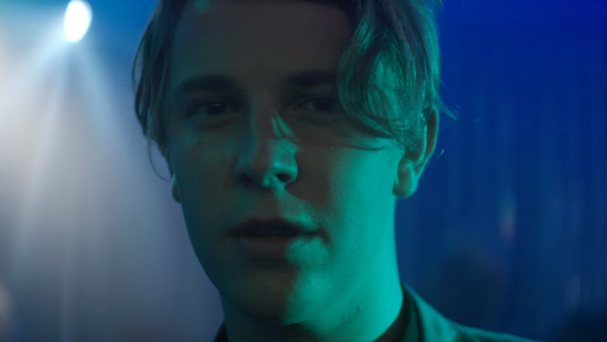 Tom Odell zaprezentował teledysk do utworu "Magnetised". Klip do najnowszego singla artysty zapowiada jego drugi album, "Wrong Crowd". Płyta trafi do sprzedaży 10 czerwca, a tydzień wcześniej Tom Odell wystąpi w Polsce na Orange Warsaw Festival 2016.