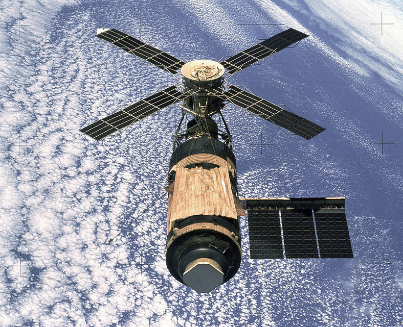 Pierwsza stacja kosmiczna Skylab powstała ze sprzętu dla misji Apollo