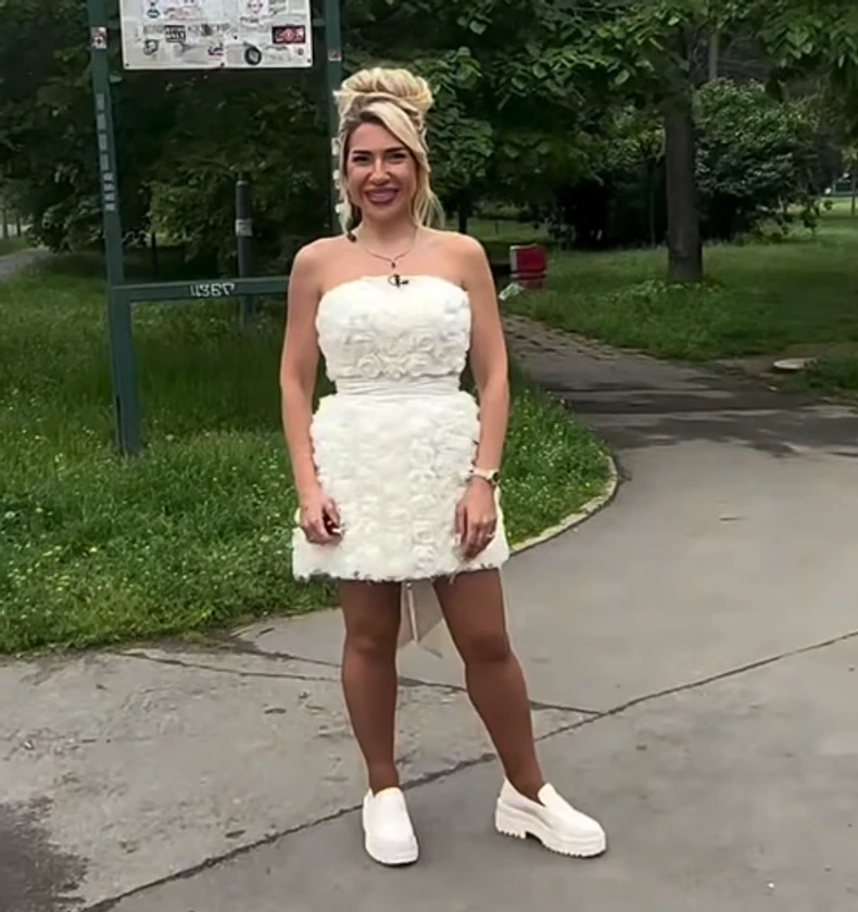 Jovana Jeremić u venčanici