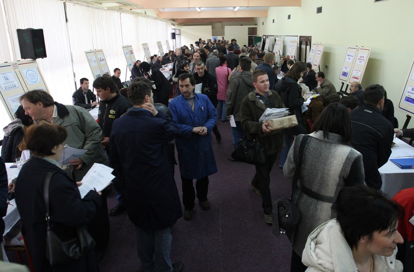 Strategija bi trebalo da reši problem nezaposlenih kojih sada ima skoro 150.000