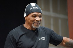 Mike Tyson przyleciał do Polski i kupił... 100 gołębi