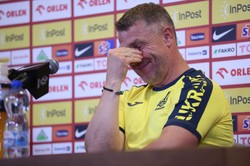 Selekcjoner reprezentacji Ukrainy: Nasi piłkarze czują się w Polsce komfortowo