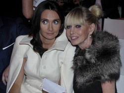 Prawie jak siostry! Grażyna Kulczyk z córką na "Różach Gali"