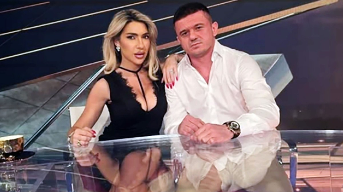 DEČKO JOVANE JEREMIĆ NAPUSTIO SRBIJU Evo iz koje države se Tigar oglasio - voditeljka poručila: 