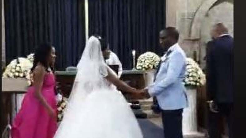 David Itumbi and DorisNthiga exchange vows on Friday morning. 