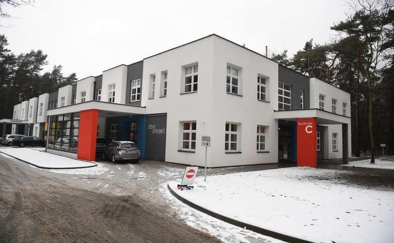 DZIECIĘCY ODDZIAŁ CHORÓB PŁUC I GRUŹLICY OTWARTY POD WARSZAWĄ
