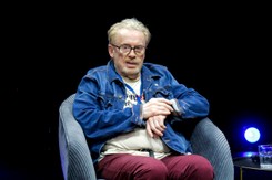 Daniel Olbrychski przeżył trudne chwile. Wszystko przez rolę. Napadli na niego w tramwaju