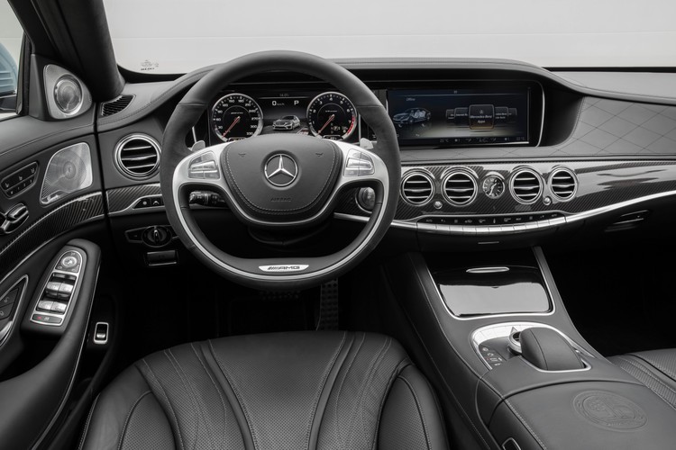 Mercedes S 63 AMG
