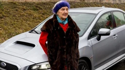 prawo jazdy po 70. roku życia. jakie warunki trzeba spełnić