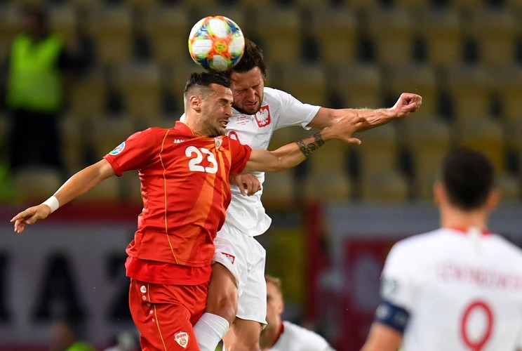 Grzegorz Krychowiak i Ilija Nestorovski