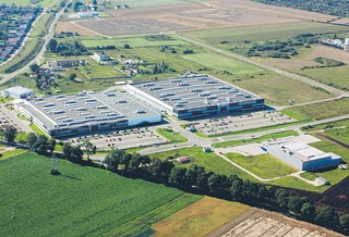 Wielkie firmy napędzają mały biznes