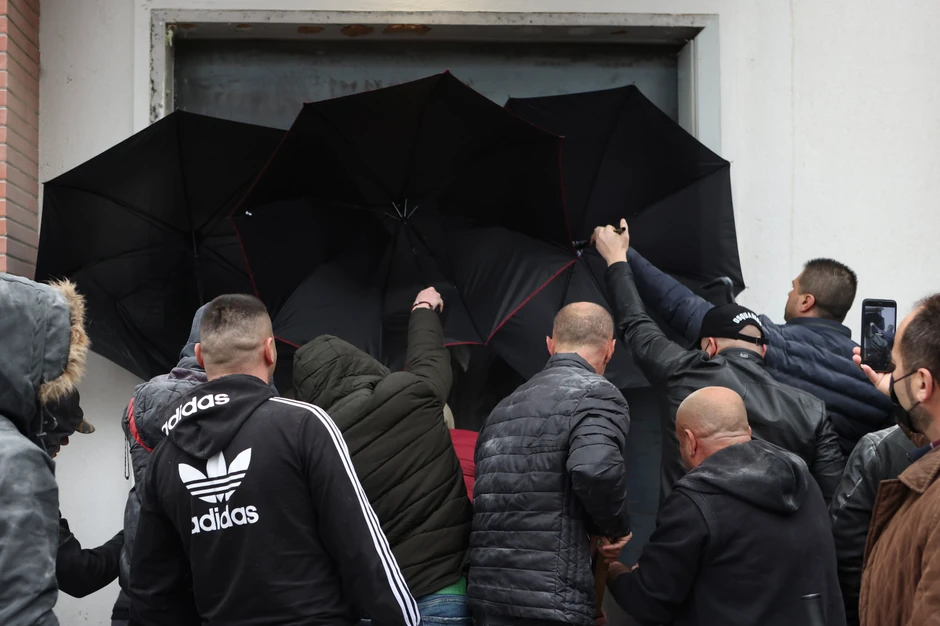 Sukobi u središtu Demokratske partije u Tirani