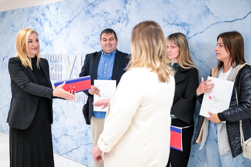 Povratak medicinskih radnika u Srbiju