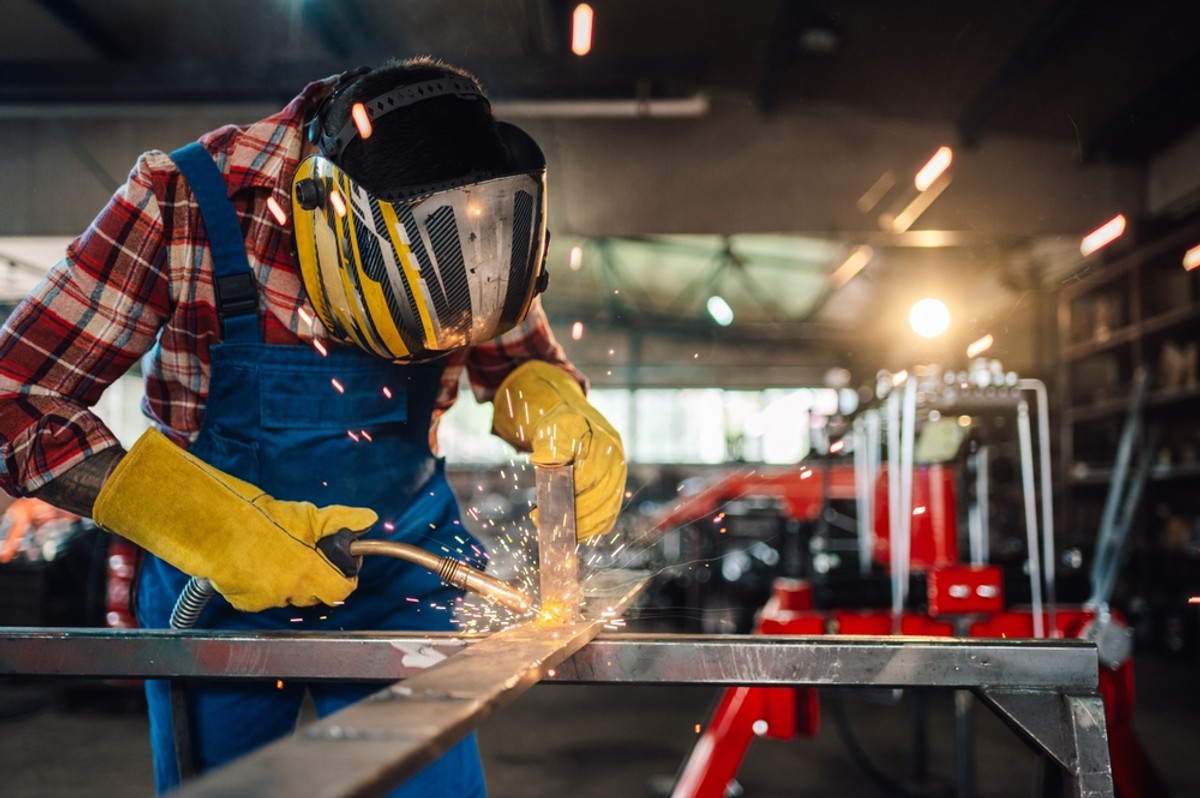 Ważne dane z polskiej gospodarki. Jak radzą sobie przemysł i budowlanka?