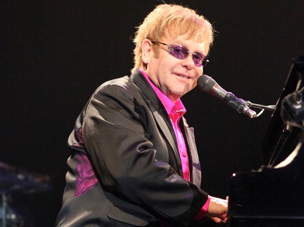 Elton John: Coming out trochę mi zaszkodził