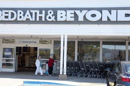 Szef sieci sklepów Bed Bath & Beyond wyskoczył z 18 piętra