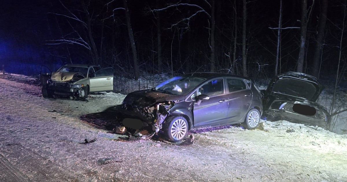 Ciężarna w szpitalu. 7-latek zabrany śmigłowcem. Dramatyczny wypadek na Mazowszu