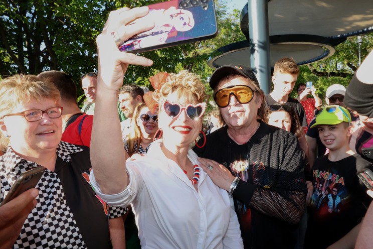 In the past a signature, today a common selfie is worth a lot, such as Róbertt Szikora /Photo: Zita Bratislava
