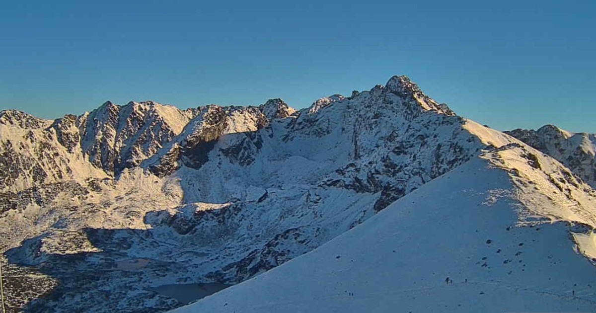 Jakie są warunki w Tatrach? Gdzie jest śnieg? Sprawdziliśmy kamerki na popularnych szlakach