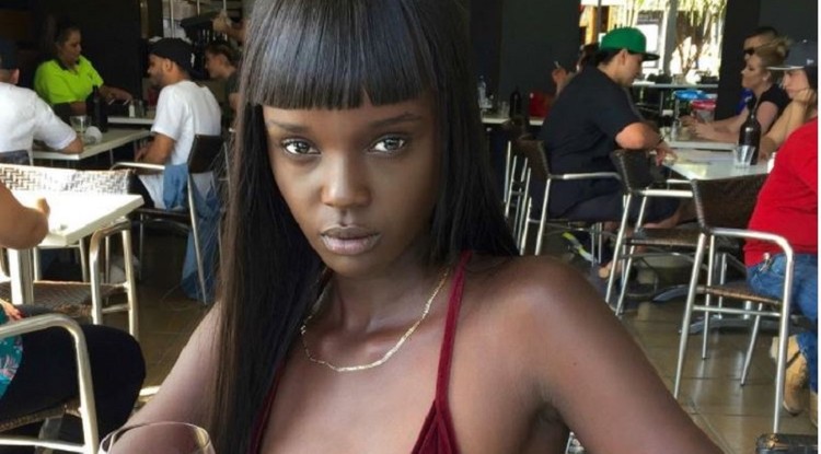 Duckie Thot, az élő Barbie