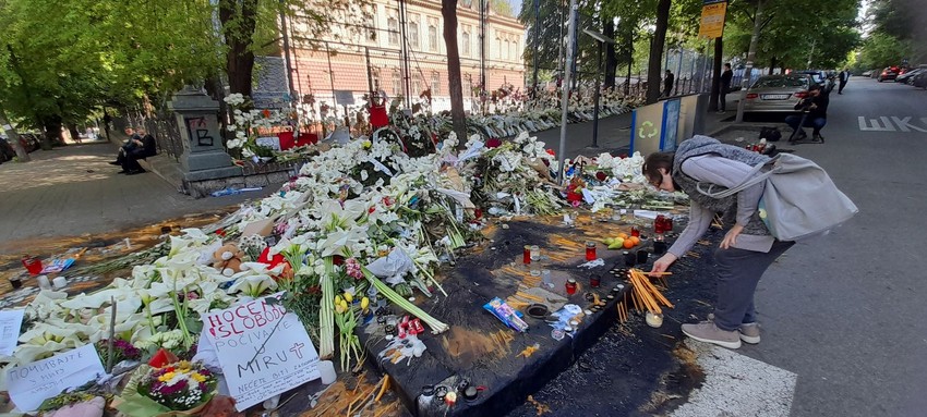 Potresne scene ispred OŠ "Vladislav Ribnikar"