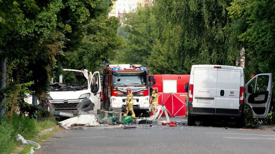 Wybuch gazu zniszczył samochód dostawczy