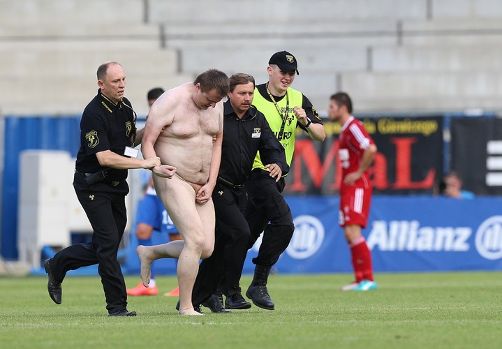 Tego jeszcze w Polsce nie było. Golas przerwał mecz Górnika z Lechem