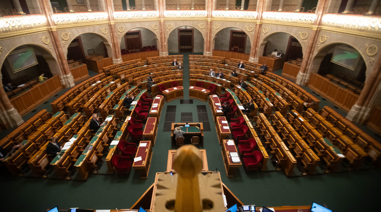 A Fidesz nem vesz részt a Svédország NATO-csatlakozásáról szóló rendkívüli ülésen, ezért ismét határozatképtelen lesz a Tisztelt Ház.
