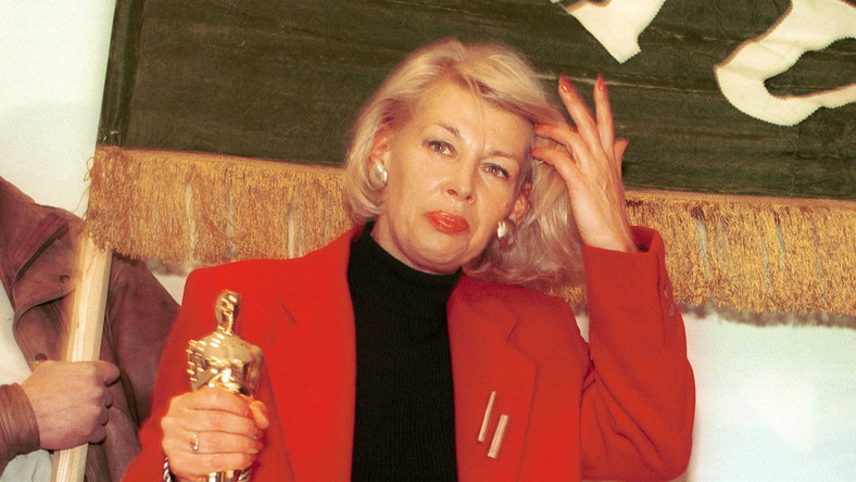 <strong>Laureatka Oscara za dekorację wnętrz do "Listy Schindlera", Ewa Braun wspomina, że szła po czerwonym dywanie za Paulem Newmanem i Alem Pacino. - To było przeżycie - dodaje.</strong>