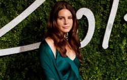 Lana Del Rey śpiewa dla Tima Burtona – posłuchaj!