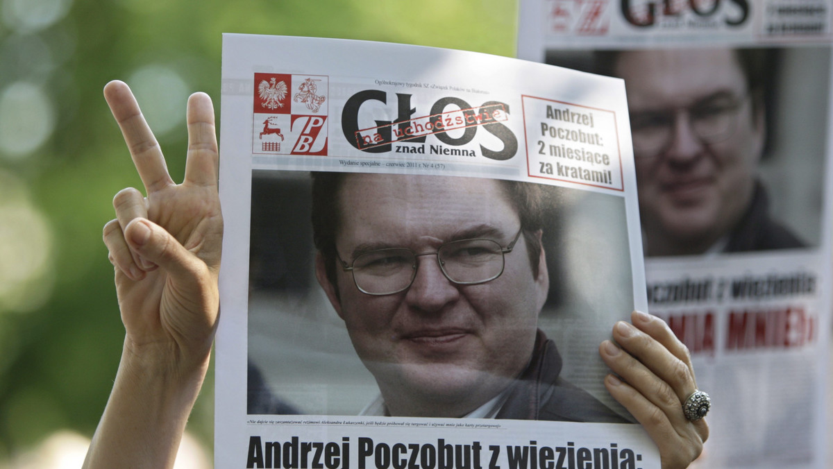 Proces Andrzeja Poczobuta - polskiego dziennikarza i działacza polonijnego, oskarżonego o zniesławienie prezydenta Białorusi Alaksandra Łukaszenki - rozpoczął się przed sądem w Grodnie. Rozprawa odbywa się przy drzwiach zamkniętych.