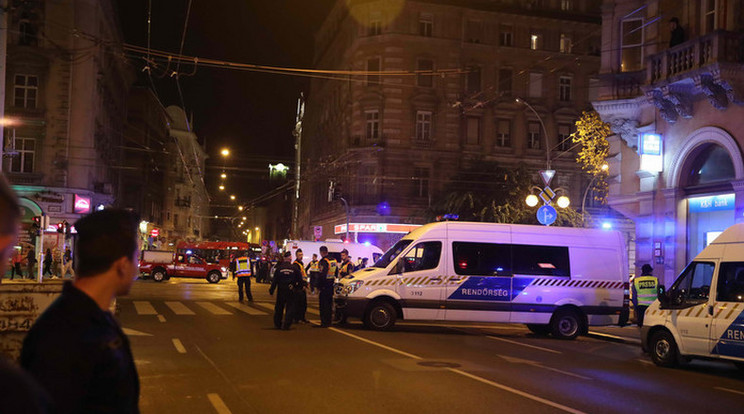 A Teréz körúton szeptember 24-én, késő este történt robbantás - a zsaruk több száz bejelentést kaptak / Fotó: Pozsonyi Zita
