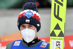 Kamil Stoch: Dzisiejsze skoki były świetne. Już w powietrzu się uśmiechałem