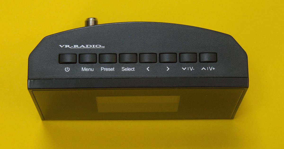 VR radyo IRS-450 testte: DAB+ ve internet radyosu için kompakt tuner