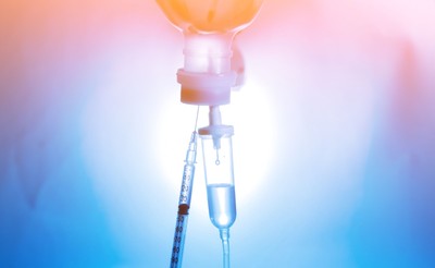 Amerykańska FDA zatwierdziła Regeneron jako lek na Covid-19. W październiku otrzymał go Donald Trump