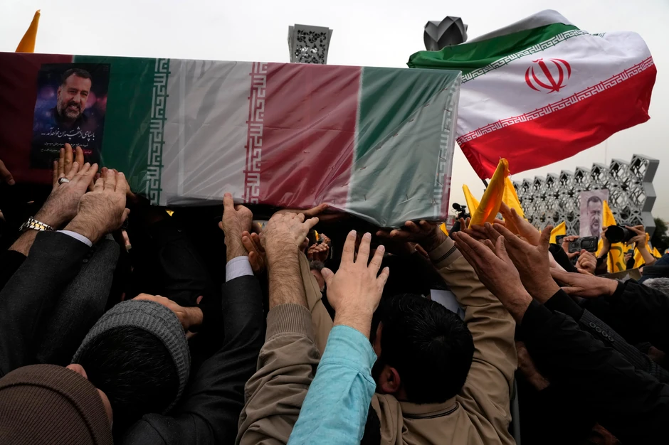 Ceremonija sahrane Sajeda Razija Musavija u Teheranu 28. decembra