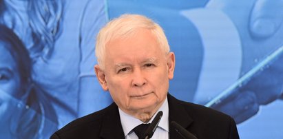 Jarosław Kaczyński został zapytany o to, czy "rząd trzyma się na Łukaszu Mejzie". Prezes PiS odpowiedział krótko!