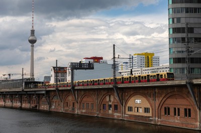 Lider CDU krytykuje Scholza ws. wymiany czołgów: Nawet Polska publicznie odwraca się od Niemiec