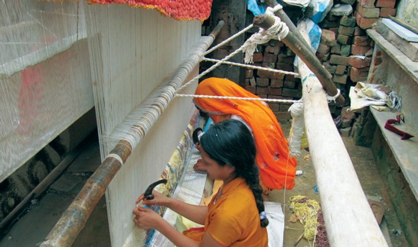 Žene i deca dobijaju manje novca od muškaraca (FOTO: Siddharth Kara / Harvard School of Public Health)