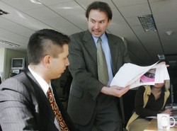 "Biurokracja do potęgi żywiąca tysiące osób". Oto Polska