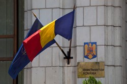 Rumunia: rząd upadł po dwóch miesiącach rządzenia