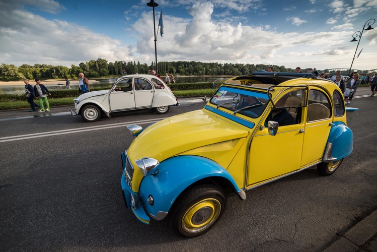 Citroeny 2CV na zlocie w Toruniu