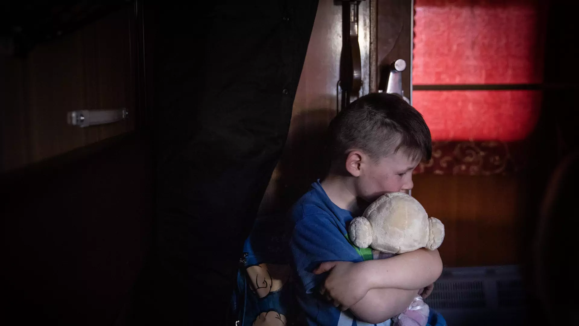 Rosjanie wywieźli do siebie ponad 5000 ukraińskich dzieci. Udało się odzyskać garstkę