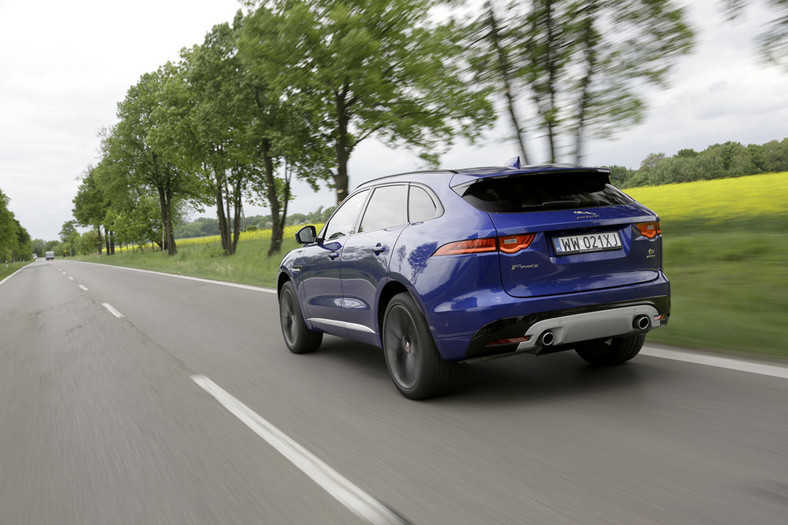 Jaguar F-Pace 3.0 TDV6 AWD - sportowy w każdym calu