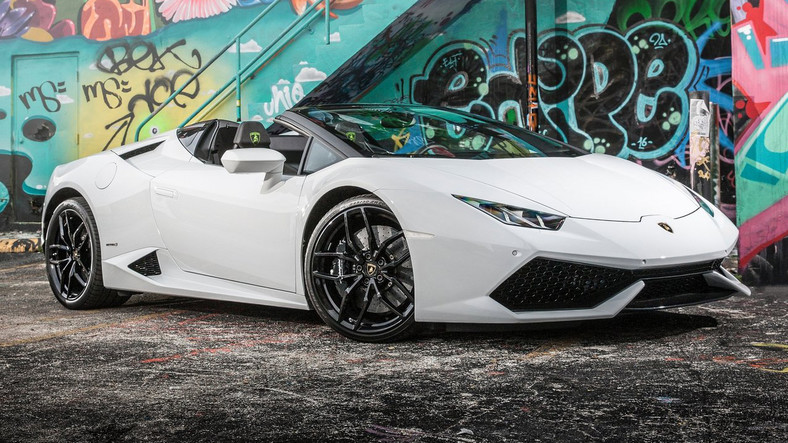 3. Lamborghini Huracan LP 610-4 Spyder