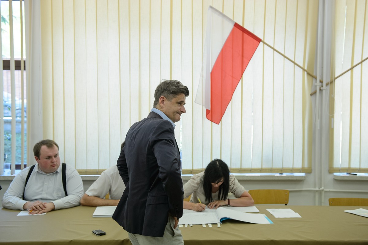 Janusz Palikot głosuje w Lublinie