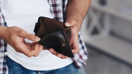 Zasiłek pielęgnacyjny 2026: nie wszyscy otrzymają świadczenie