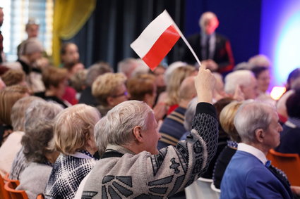 Unia gani, eksperci przewidują kłopoty. Polska ws. emerytur idzie jednak własną drogą