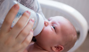 Jaką butelkę dla noworodka wybrać? Porady eksperta