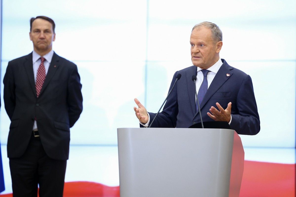 Tusk czy Sikorski? Polacy powiedzieli, kto byłby lepszym premierem